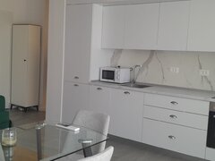 Aviatiei, Atlas Residence, hotel Phoenicia, bloc nou, centrala proprie